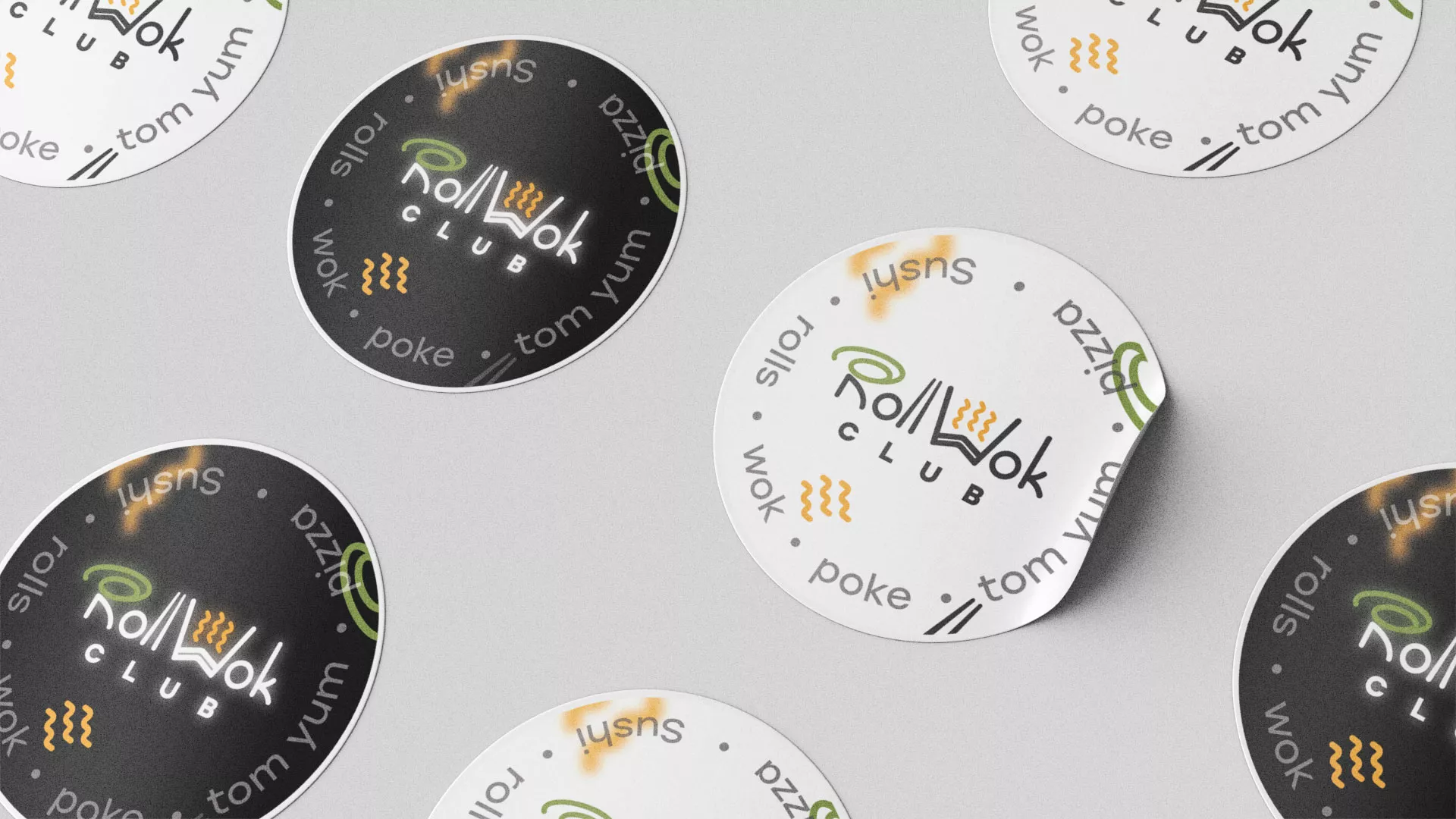 Разработка дизайна наклеек для суши-бара «Roll Wok Club» в Щиграх